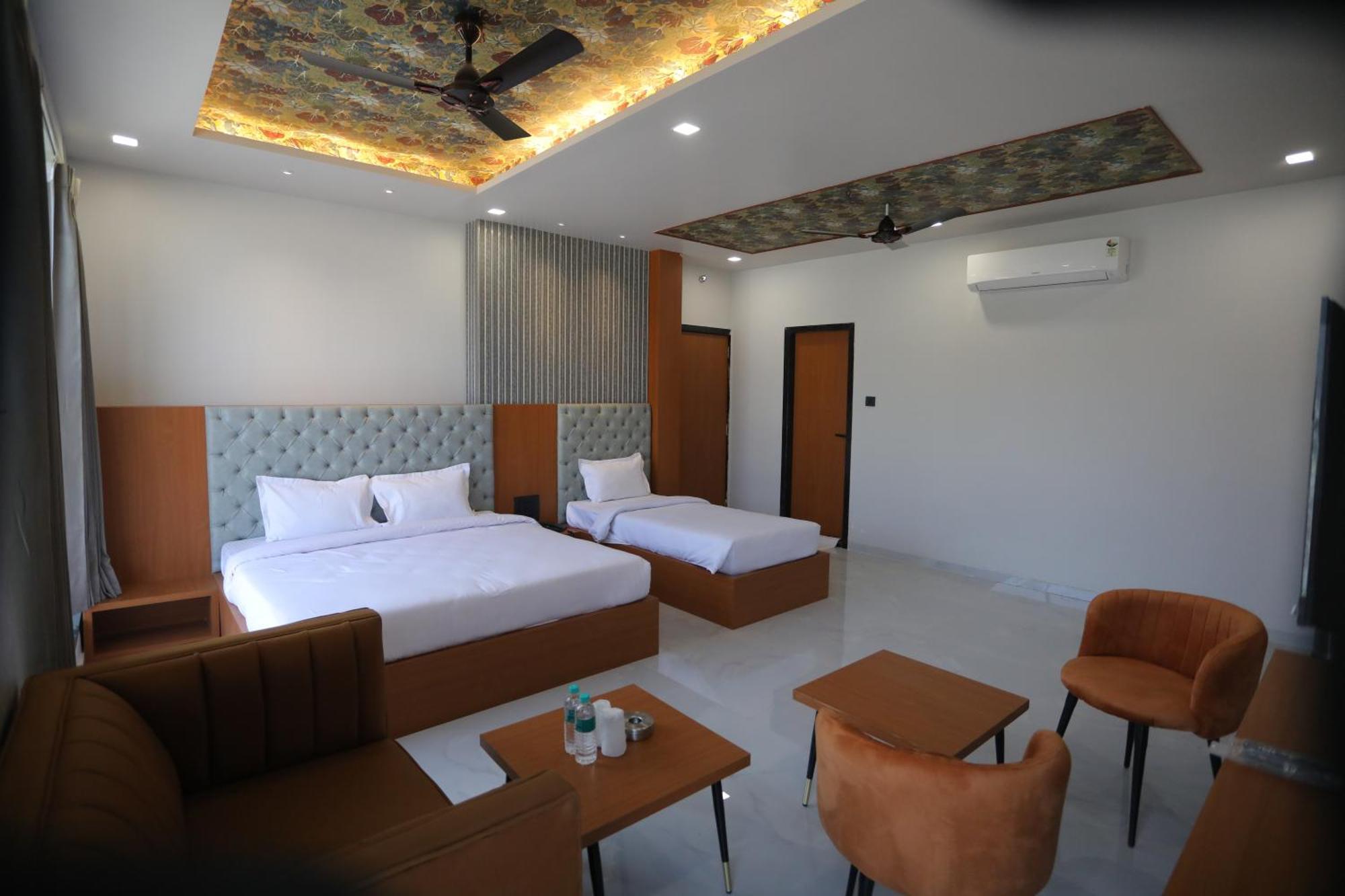 Hotel Pride Of Chittor Chittorgarh Экстерьер фото