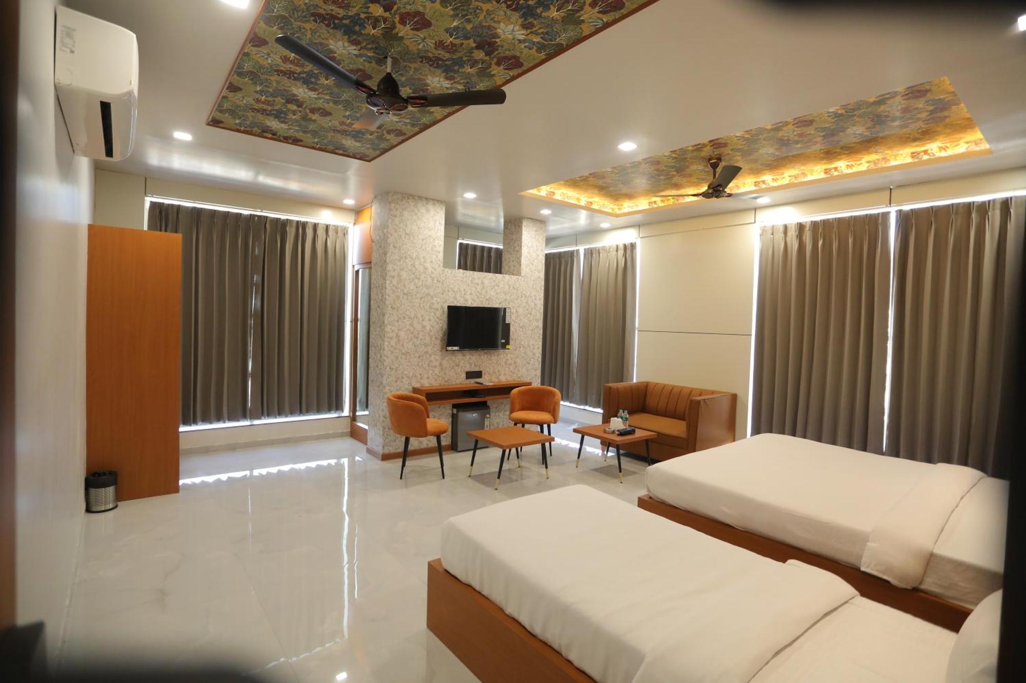 Hotel Pride Of Chittor Chittorgarh Экстерьер фото